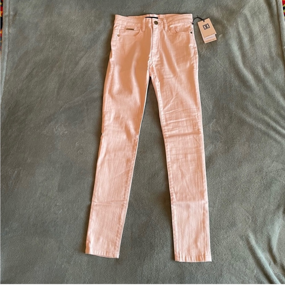 Ivanka Trump Sculpting Skinny Jeans NWT